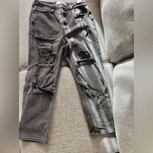 HOLLISTER ULTRA RIPPED BLACK JEANS